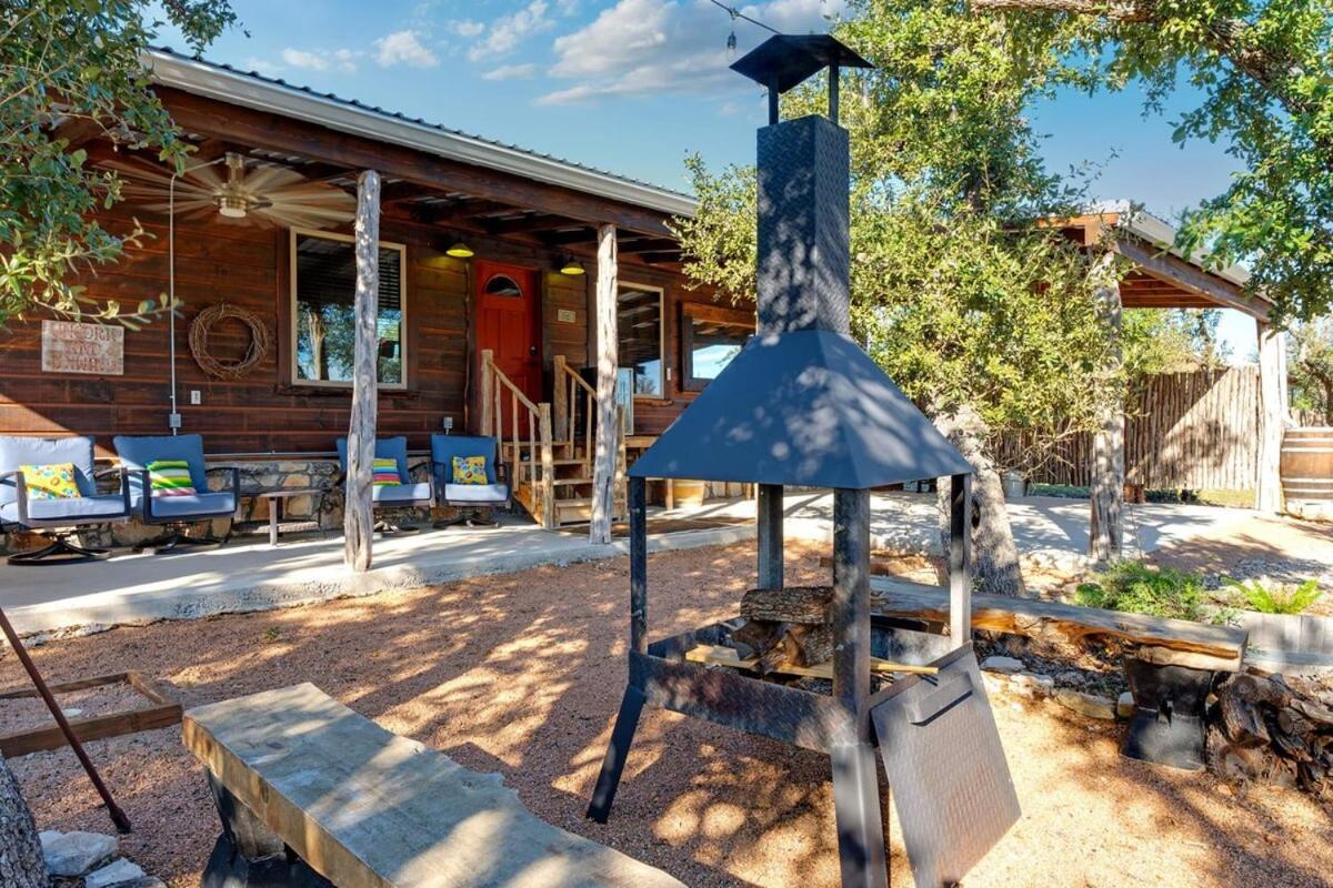 Rockin' R Ranch - 4 Cabins & Sleeps 10 Fredericksburg Exterior foto